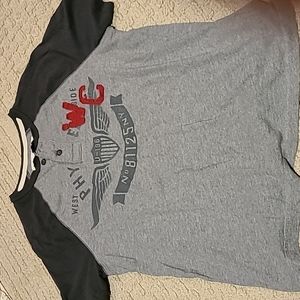 Urban pipeline men's t-shirt size medium